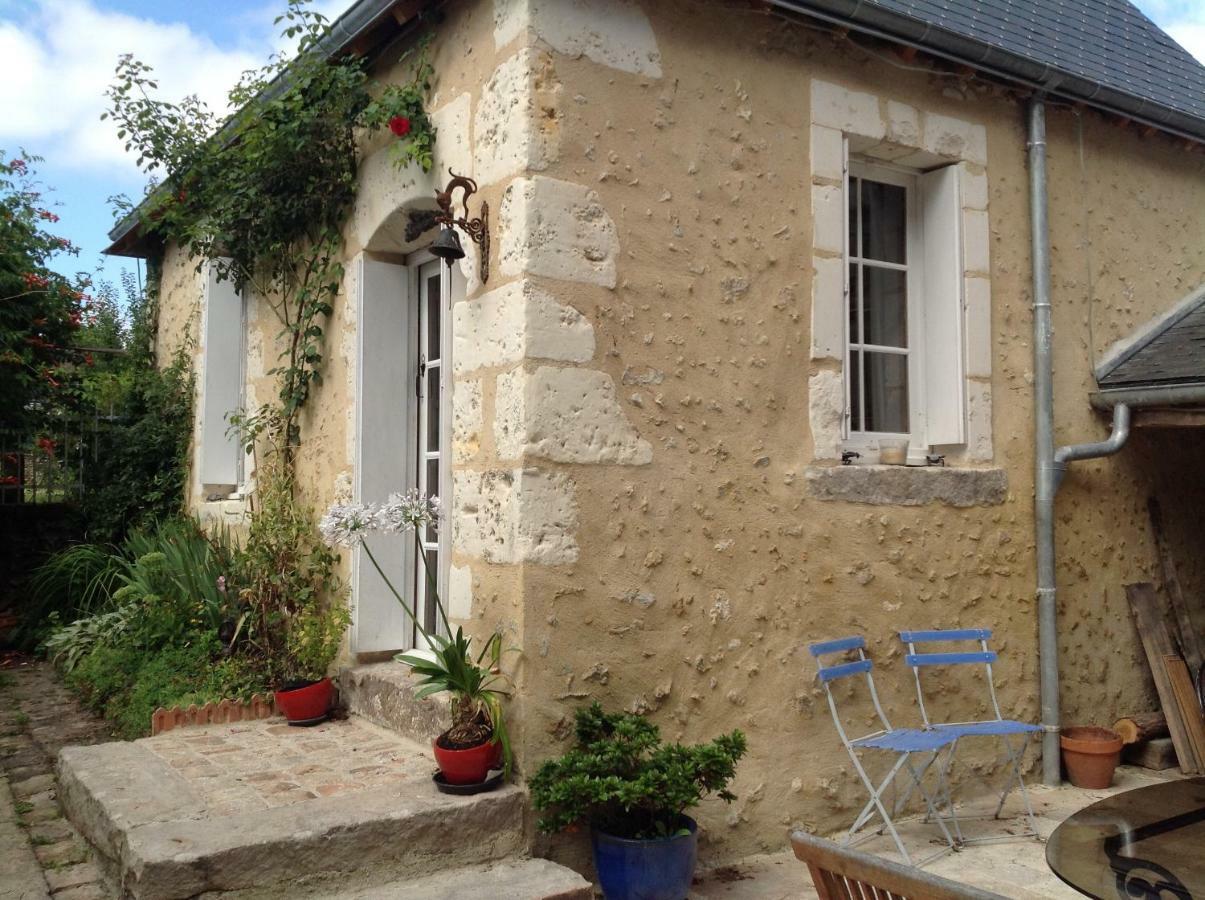 Le Chaton Rouge Saint-Pierre-du-Lorouër Exterior foto