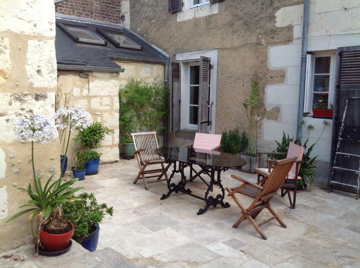 Le Chaton Rouge Saint-Pierre-du-Lorouër Exterior foto